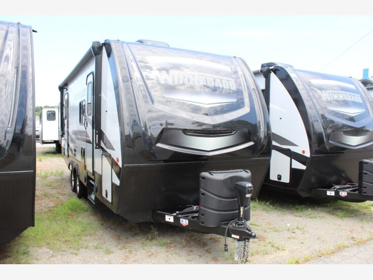 Thumbnail Photo undefined for New 2022 Winnebago Voyage